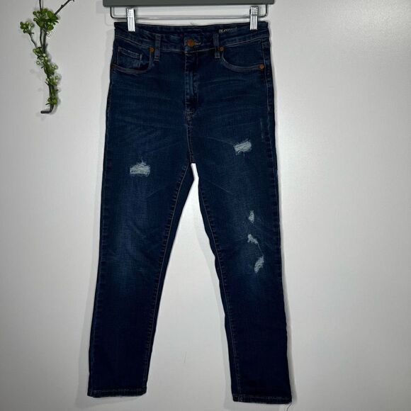 Blanknyc Your Favorite Womens Denim Jeans Straight Leg Distressed Blue  Size 28 - Picture 3 of 11